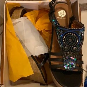 Yellow Box Yula size 11 wedge sandals